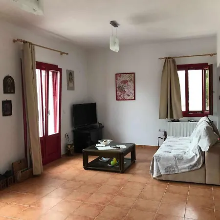 In Lefkes, Paros Holiday home *